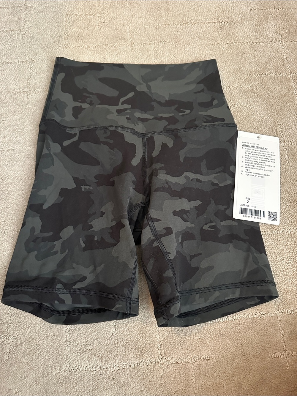 lululemon Align High-Rise Shorts 6” size 4 Green camo